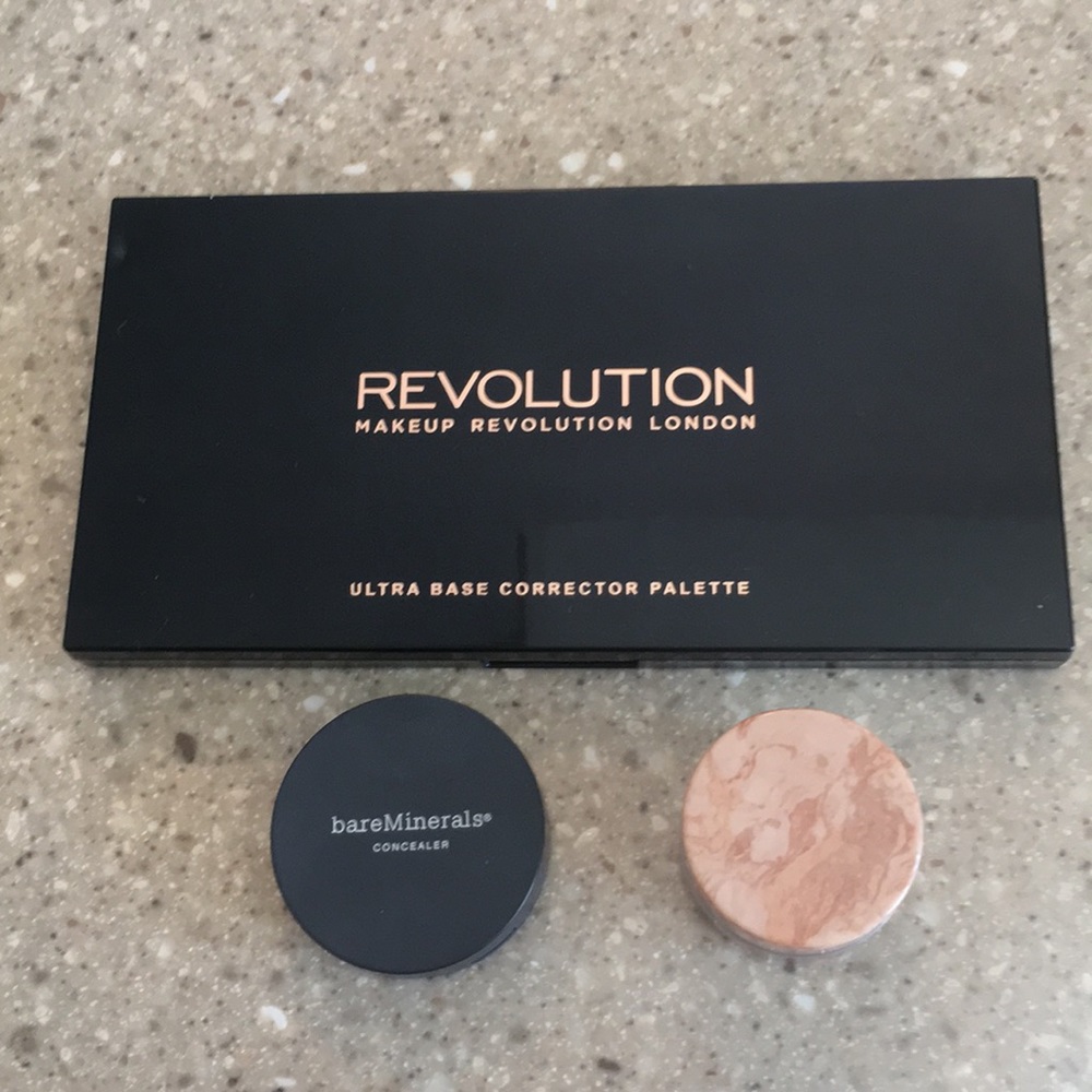 Concealer and color correcting palette